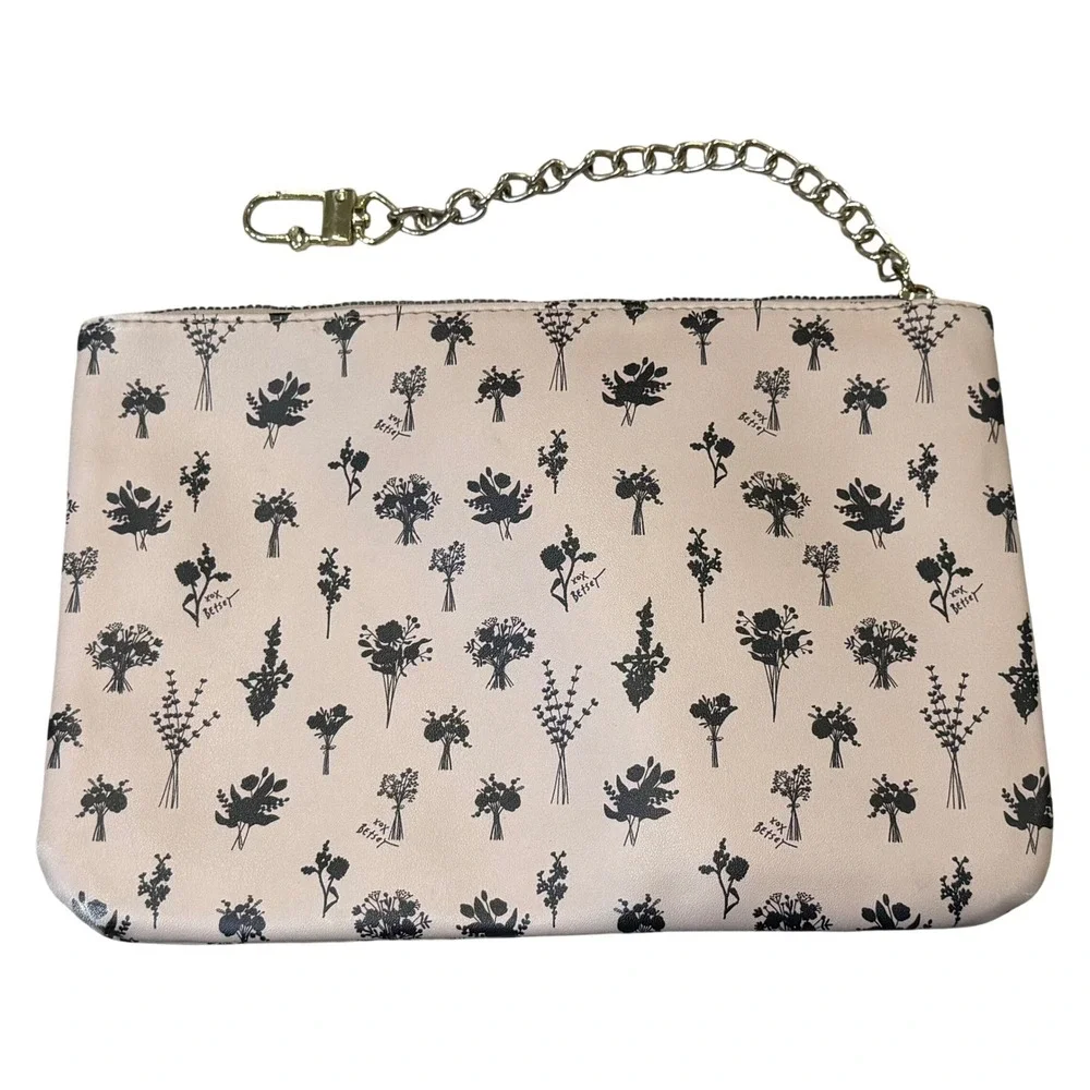 Betsey‎ Johnson Floral Pouch Pink Faux Leather Wristlet Chain Bag Gold Heart